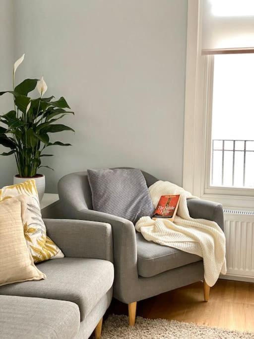 2Bdr Modern Apartment In Hammersmith West Λονδίνο Εξωτερικό φωτογραφία